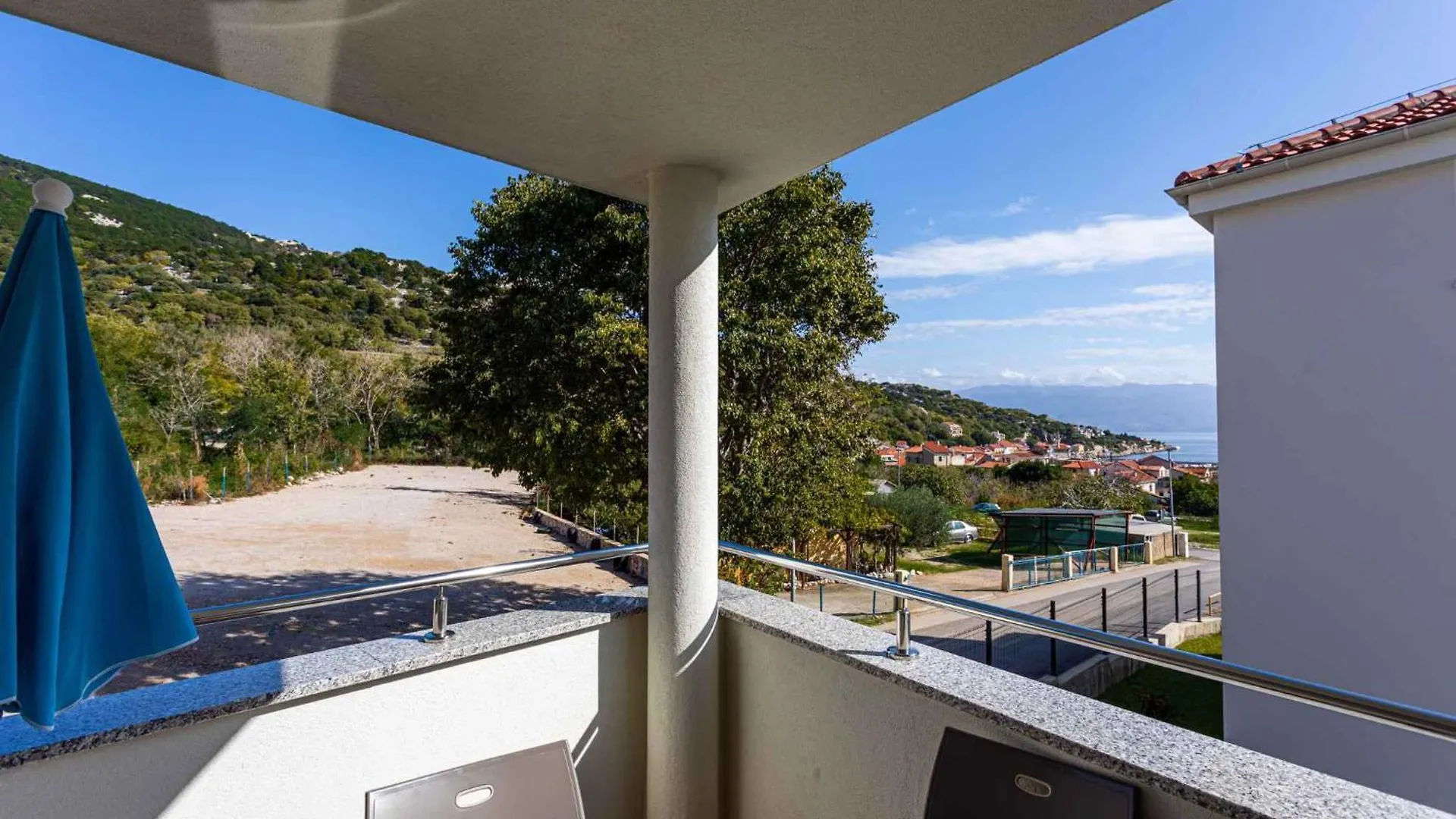 Apartment In Baska 37048 Baska (Krk)