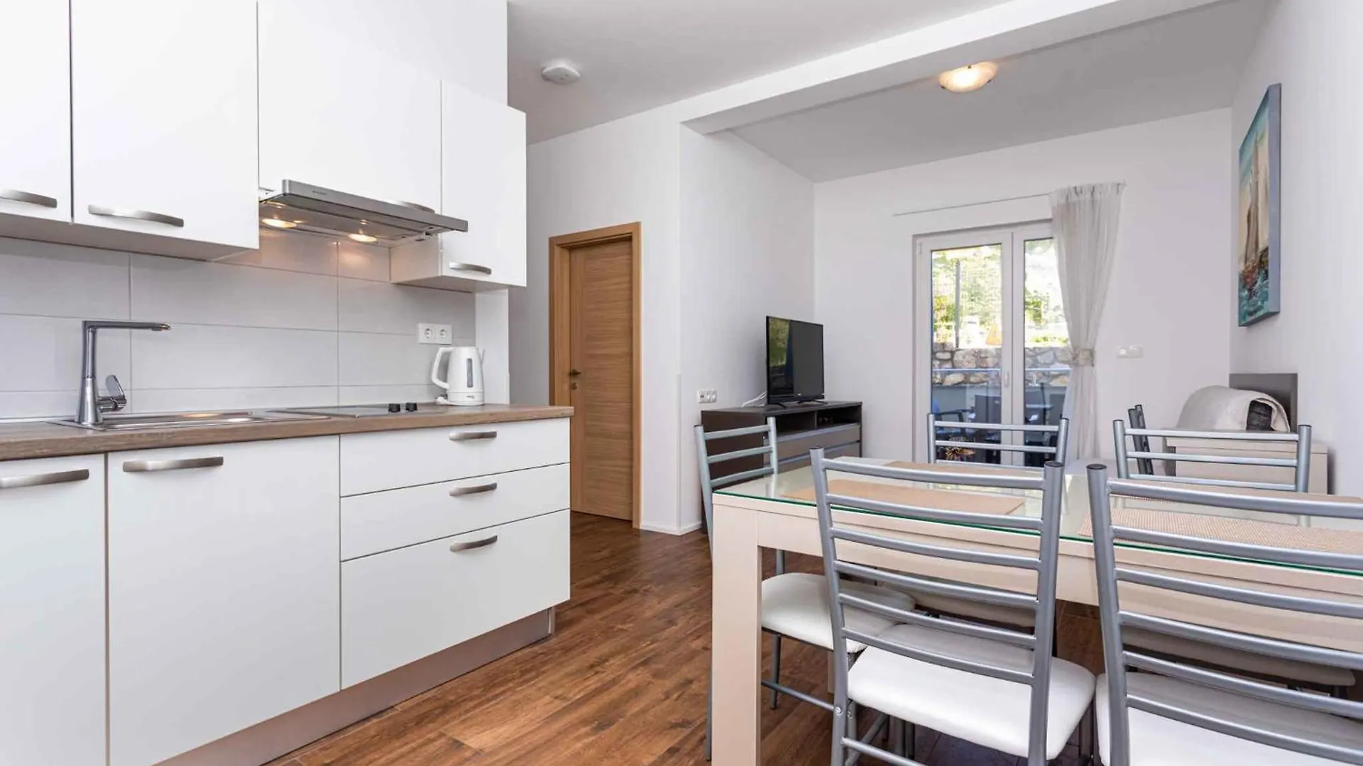 Apartment In Baska 37048