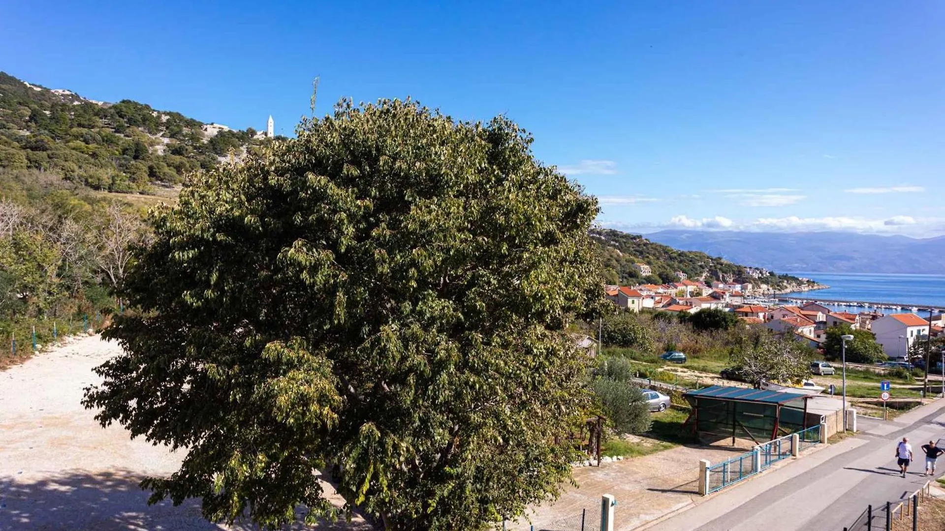 Apartment In Baska 37048 Croatia