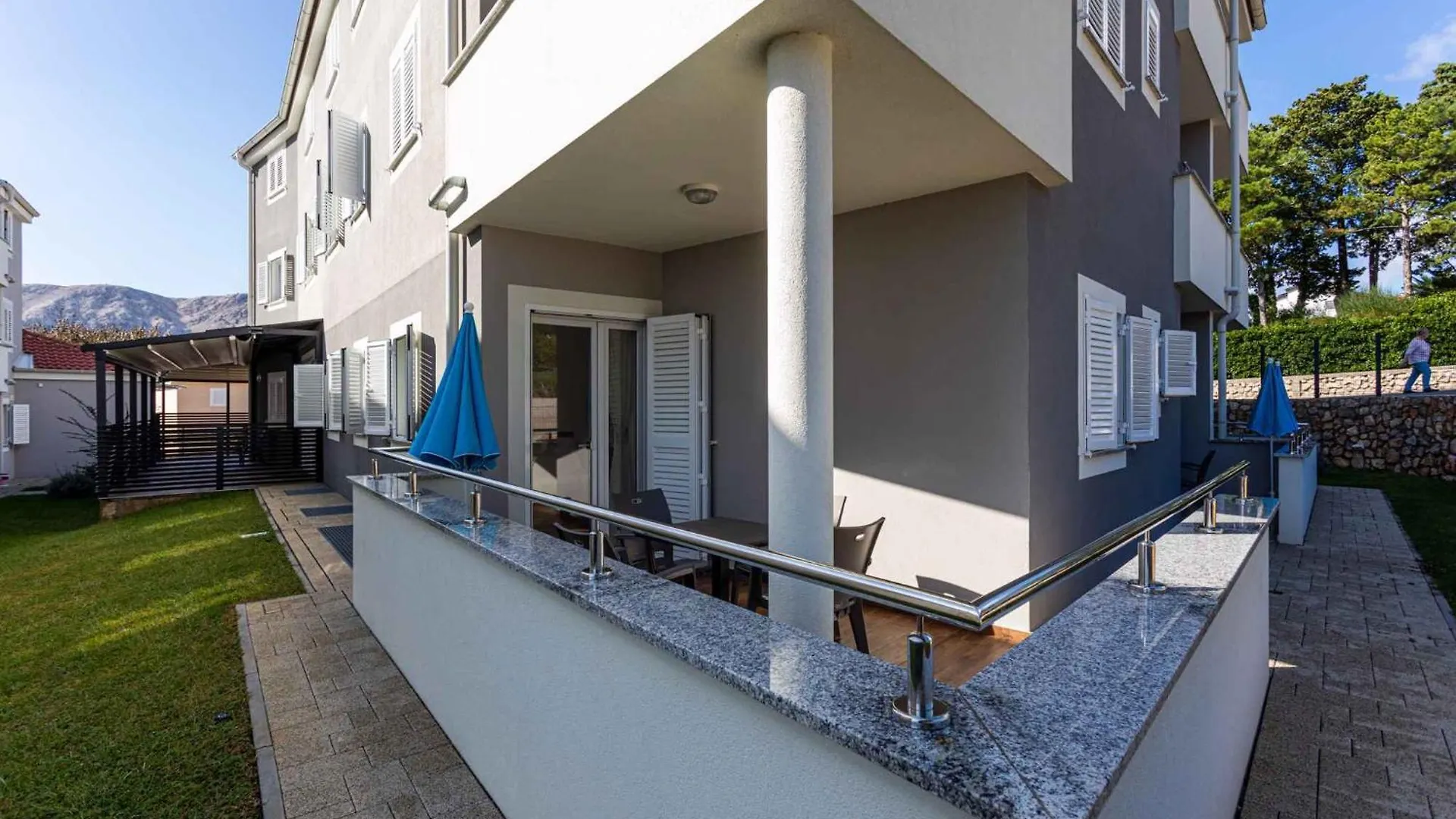 Apartment In Baska 37048 Baska (Krk)