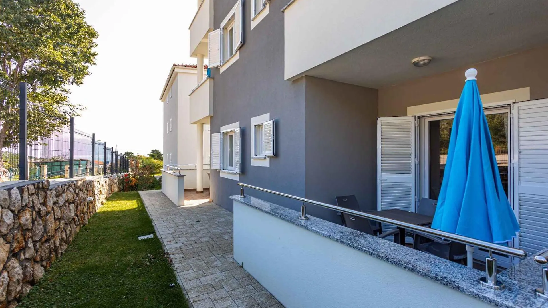 Apartment In Baska 37048 Baska (Krk)